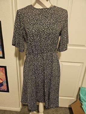 Black & White Printed Short-Sleeve A-Line Dress